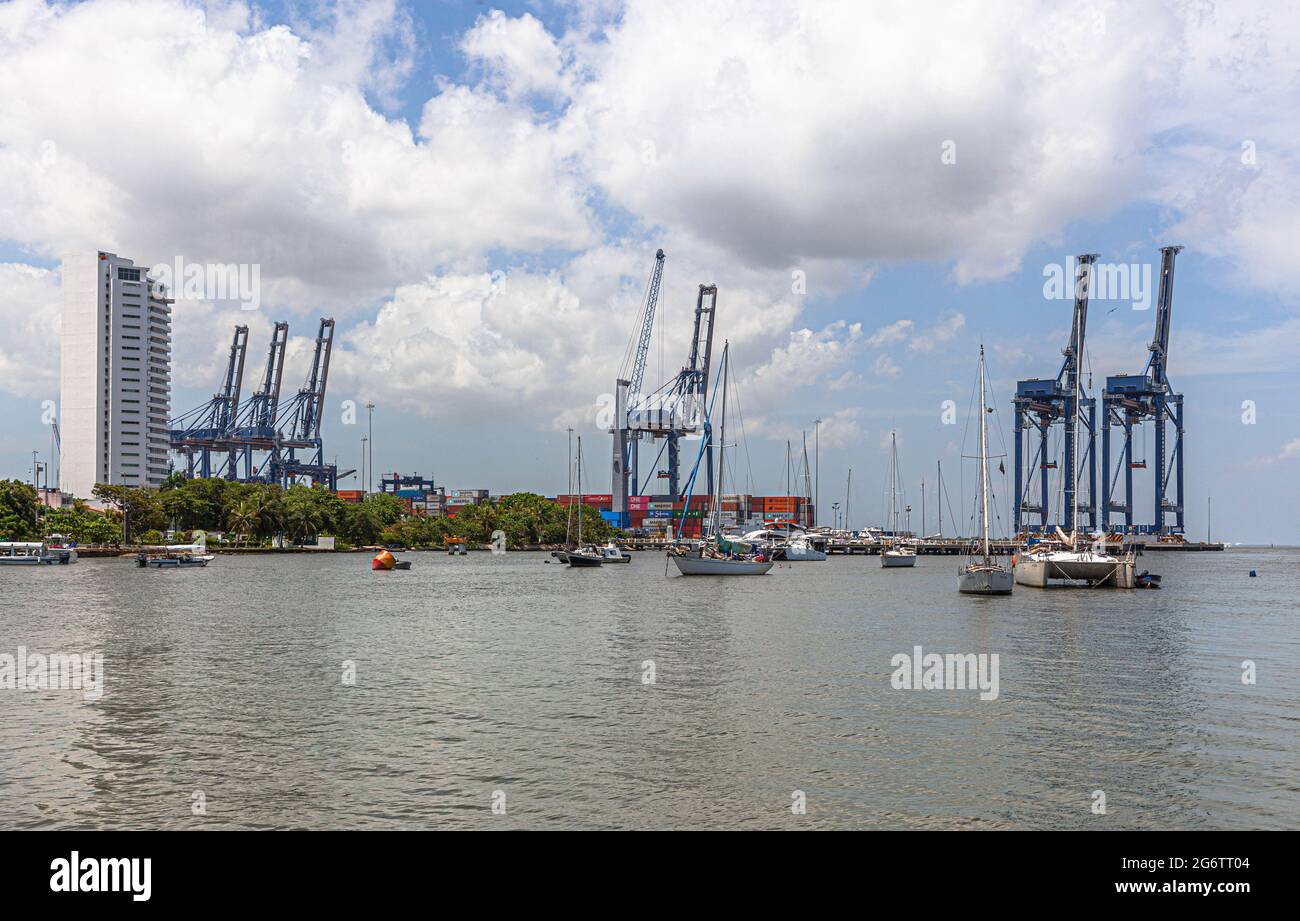 Commercio marittimo, Bahia de Manga, Cartagena de Indias, Colombia. Foto Stock