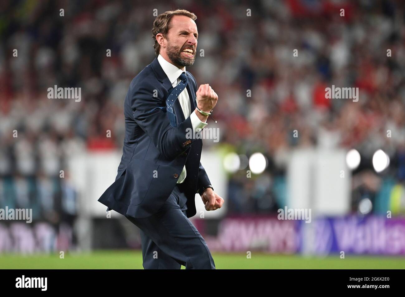 Giubilazione finale Gareth SOUTHGATE (coach ENG), giubilazione, gioia, entusiasmo, immagine singola, Singolo motivo, mezza figura, mezza figura, semifinali, gioco M50, Inghilterra (ENG) - Danimarca (DEN) 2-1 NV su 07.07.2021 a London/Wembley Stadium. Football EM 2020 dal 06/11/2021 al 07/11/2021. Foto Stock