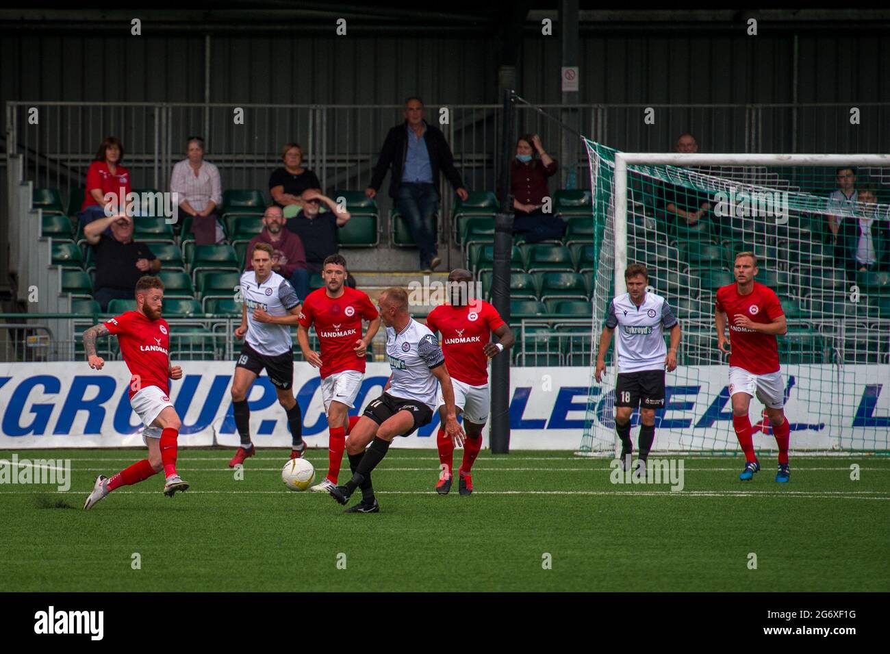 Oswestry, Inghilterra 08 luglio 2021. UEFA Europa Conference League prima partita di qualificazione tra Bala Town e Larne. Foto Stock