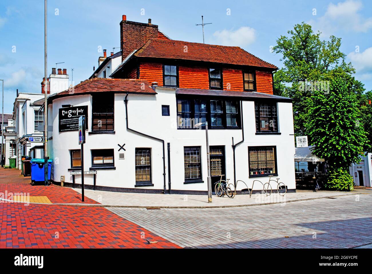 The Grey Lady, Linden Park, Tunbridge Wells, Kent, Inghilterra Foto Stock