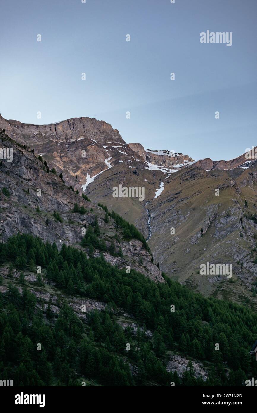 Alpi svizzere intorno al villaggio di Zermatt in Svizzera Foto Stock