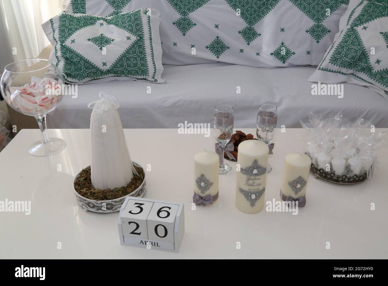 Candele di nozze marocchine. Decorazioni per matrimoni marocchine Foto Stock