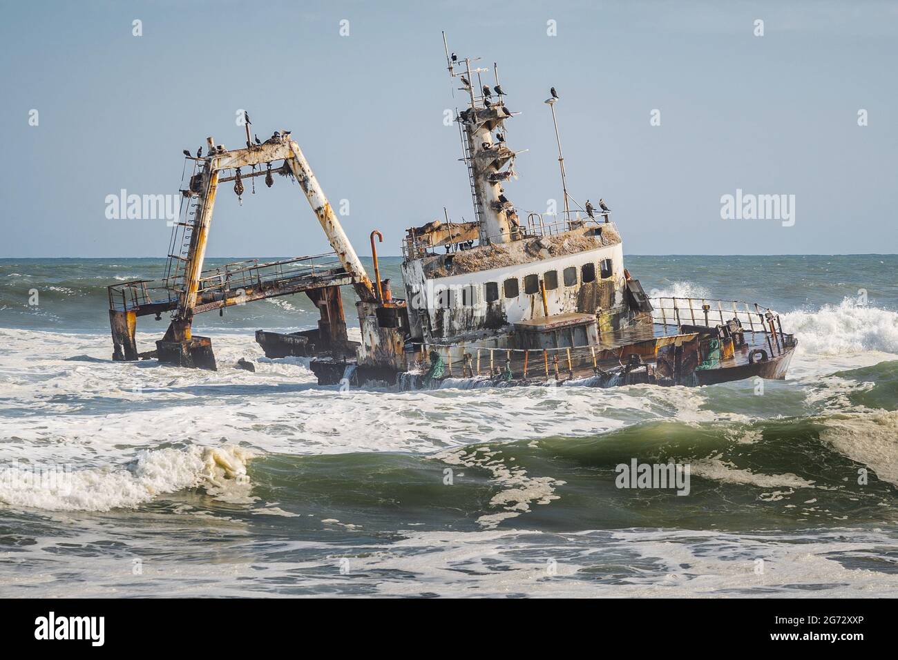 Zeila Shipwreck sulla Skeleton Coast vicino Herties Bay in Namibia, Africa sudoccidentale. Foto Stock