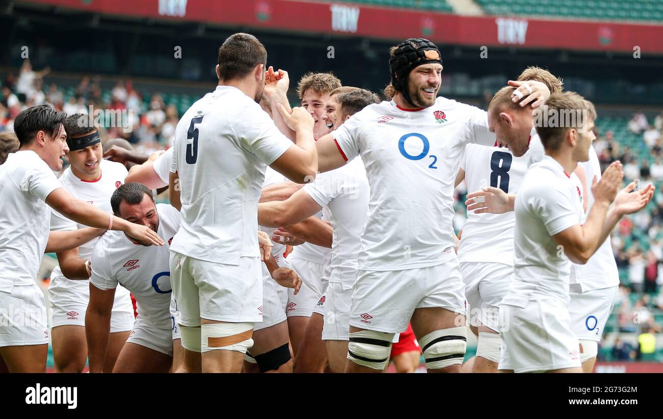 Twickenham, Londra, Regno Unito. 10 luglio 2021. International Rugby Union England Versus Canada; vittoriosa Inghilterra e celebrazioni per il Try Credit di Ellis Genge: Action Plus Sports/Alamy Live News Foto Stock