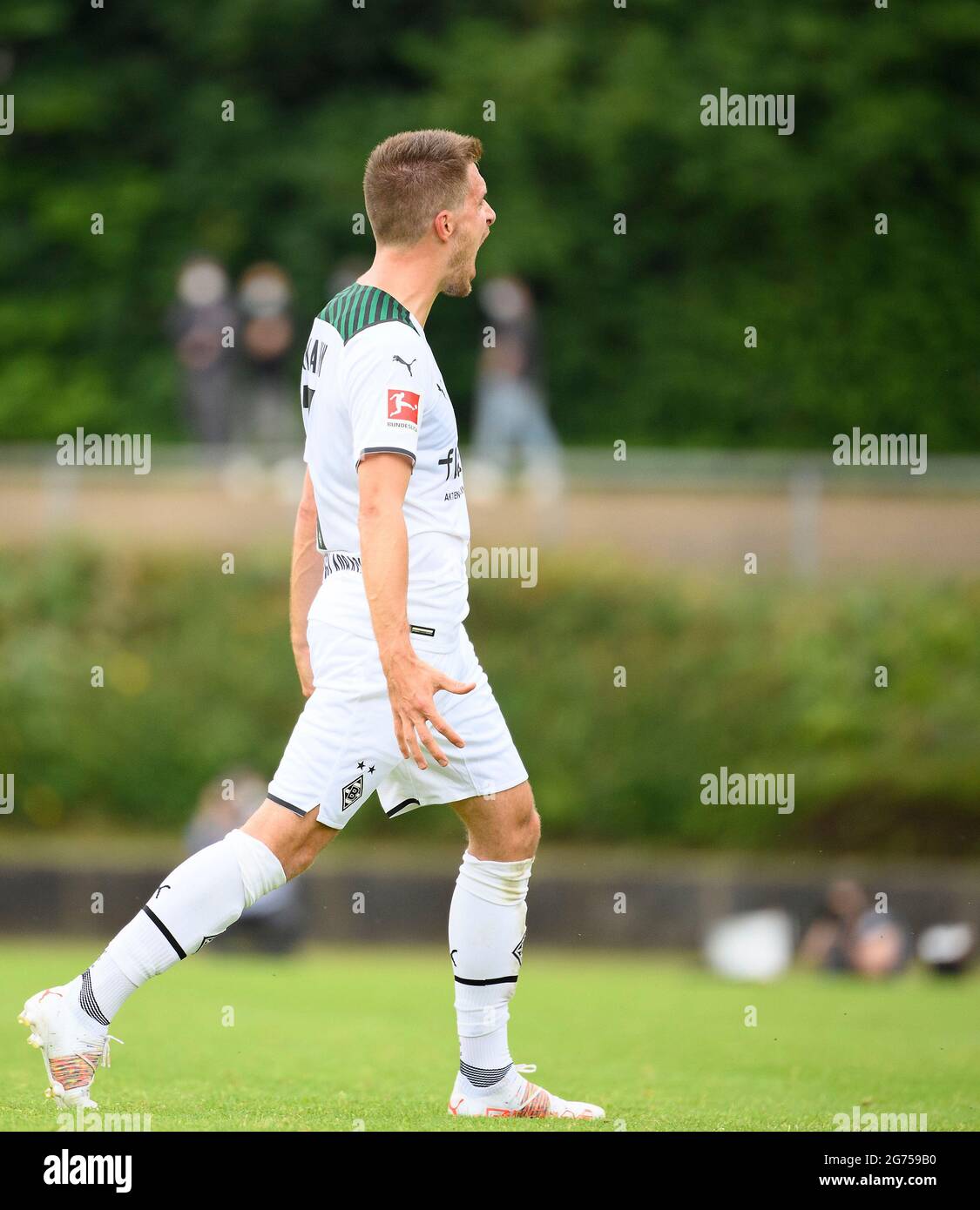 Giubilazione Patrick HERRMANN (MG) dopo il suo obiettivo a 2: 2, partita di calcio, Borussia Monchengladbach (MG) - Viktoria Koeln (VK), il 10 luglio 2021 a Borussia Monchengladbach / Germania. Â Foto Stock