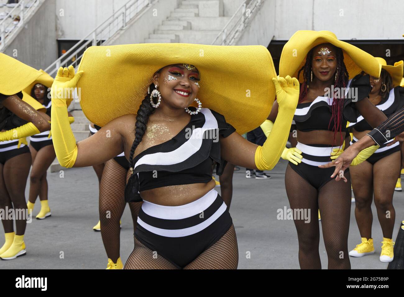 Parigi, Francia. 4 luglio 2021. Carnevale tropicale di Parigi e Ile-de-France allo Stadio Charlety il 4 luglio 2021 a Parigi, Francia. Foto Stock