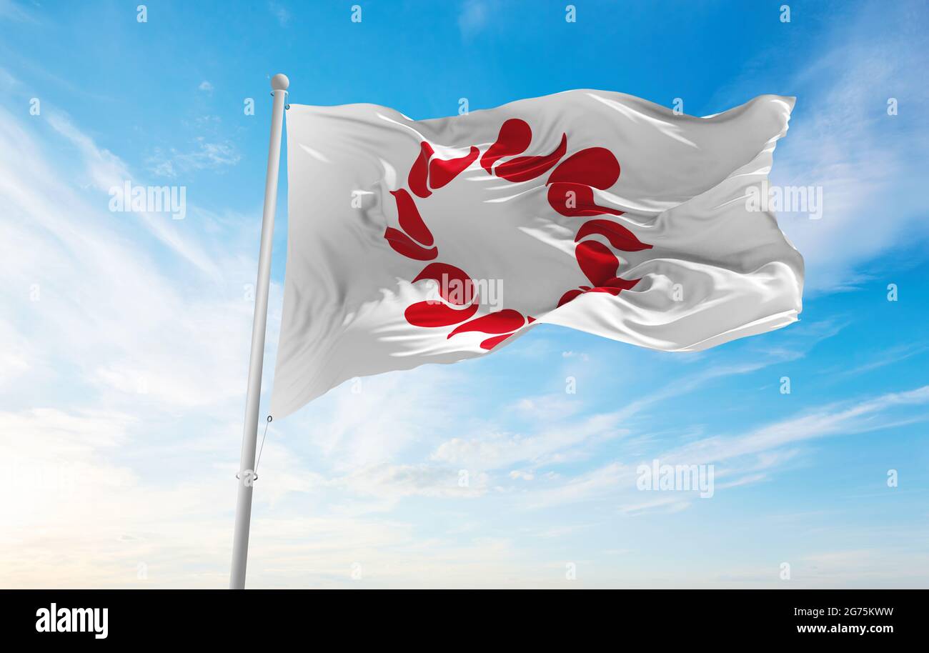 Bandiera ufficiale della prefettura di Saitama che sventolava nel vento su palchi contro il cielo con le nuvole nel giorno di sole. Giappone concetto patriottico. illustrazione 3d. Foto Stock