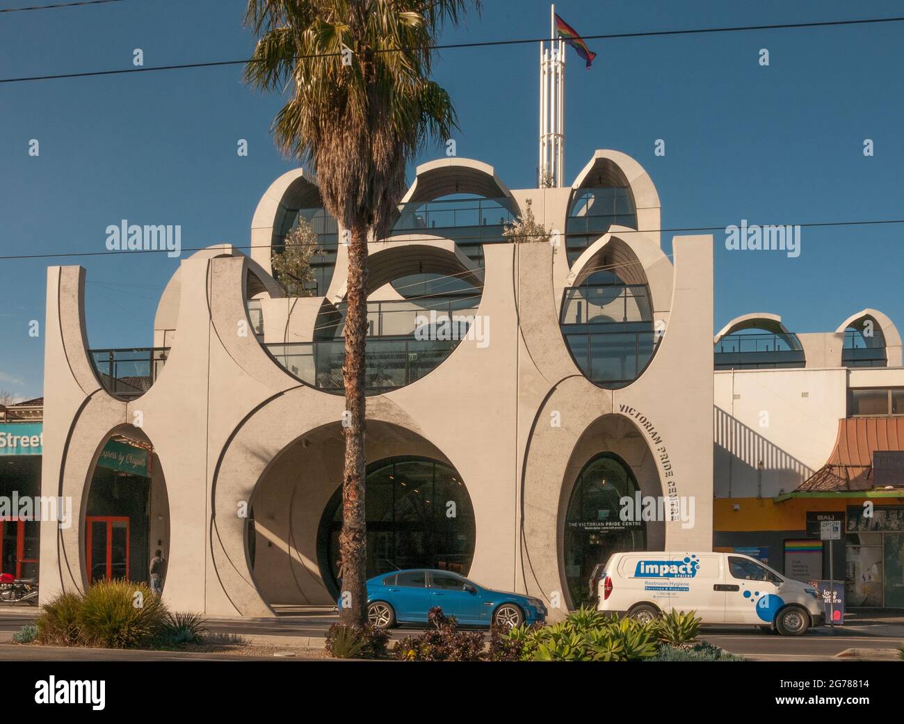 Il Victorian Pride Center, il primo centro costruito appositamente per gli abitanti di LGBTIQ a St Kilda, Melbourne, è stato inaugurato nel luglio 2021 Foto Stock