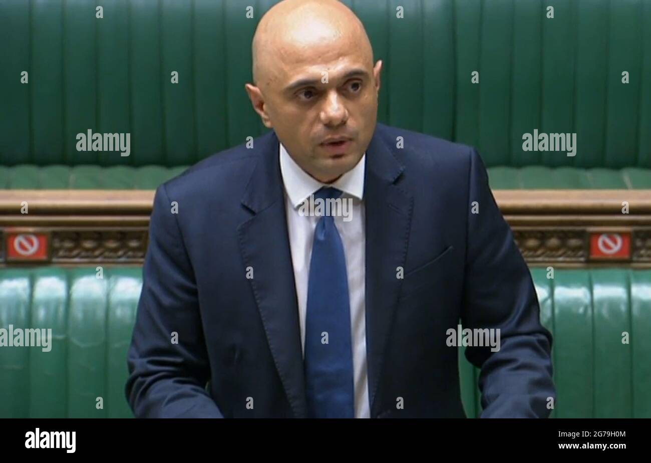 Il Segretario della Sanità Sajid Javid aggiorna i parlamentari sui piani dei governi del coronavirus, alla Camera dei Comuni, Londra. Data immagine: Lunedì 12 luglio 2021. Foto Stock