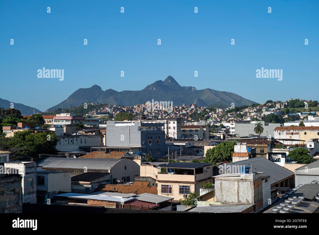 Direzione Rio de Janeiro. Prima impressione dopo l'atterraggio all'aeroporto internazionale Foto Stock