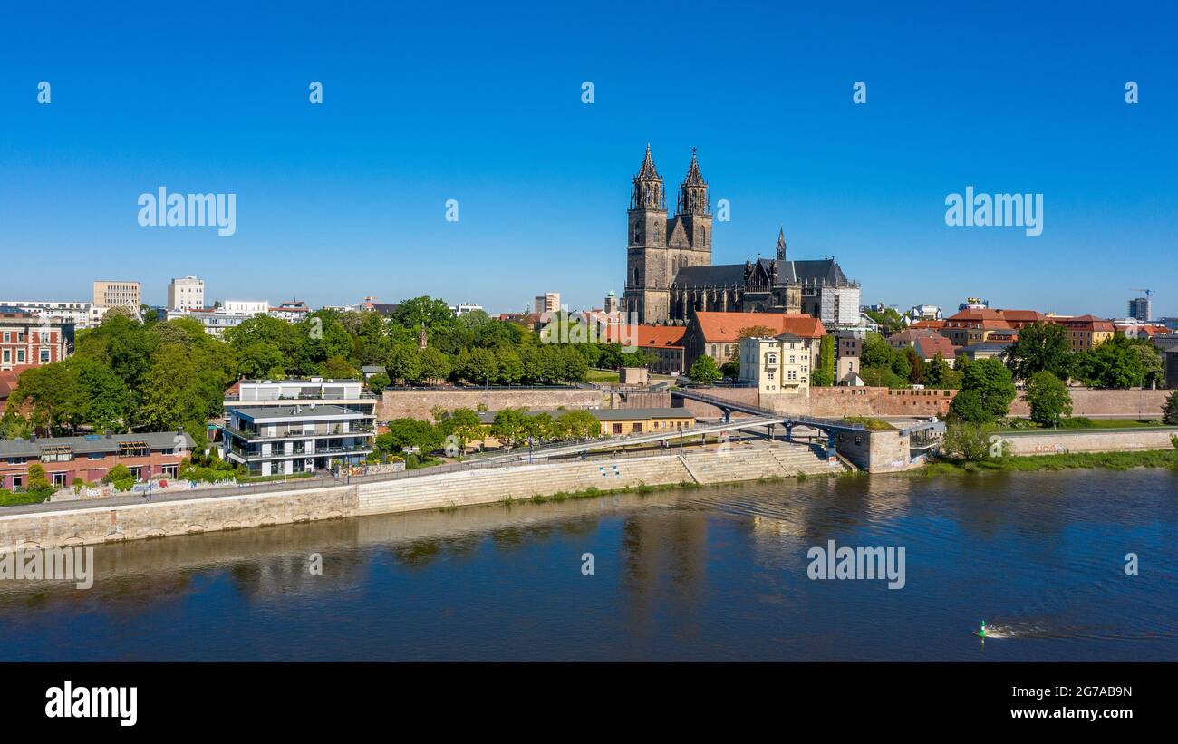 Germania, Sassonia-Anhalt, Magdeburgo, Cattedrale di Magdeburgo, rive dell'Elba Foto Stock