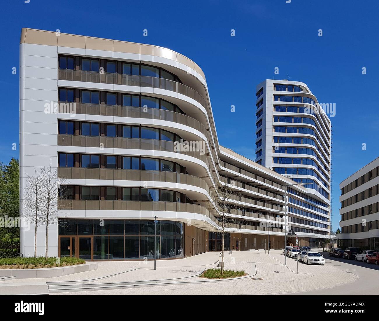 Alto edificio residenziale e alberghiero a Monaco, Baumkirchen-Mitte Foto Stock