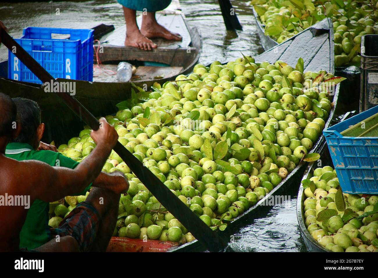 Mercato galleggiante del Bangladesh Foto Stock