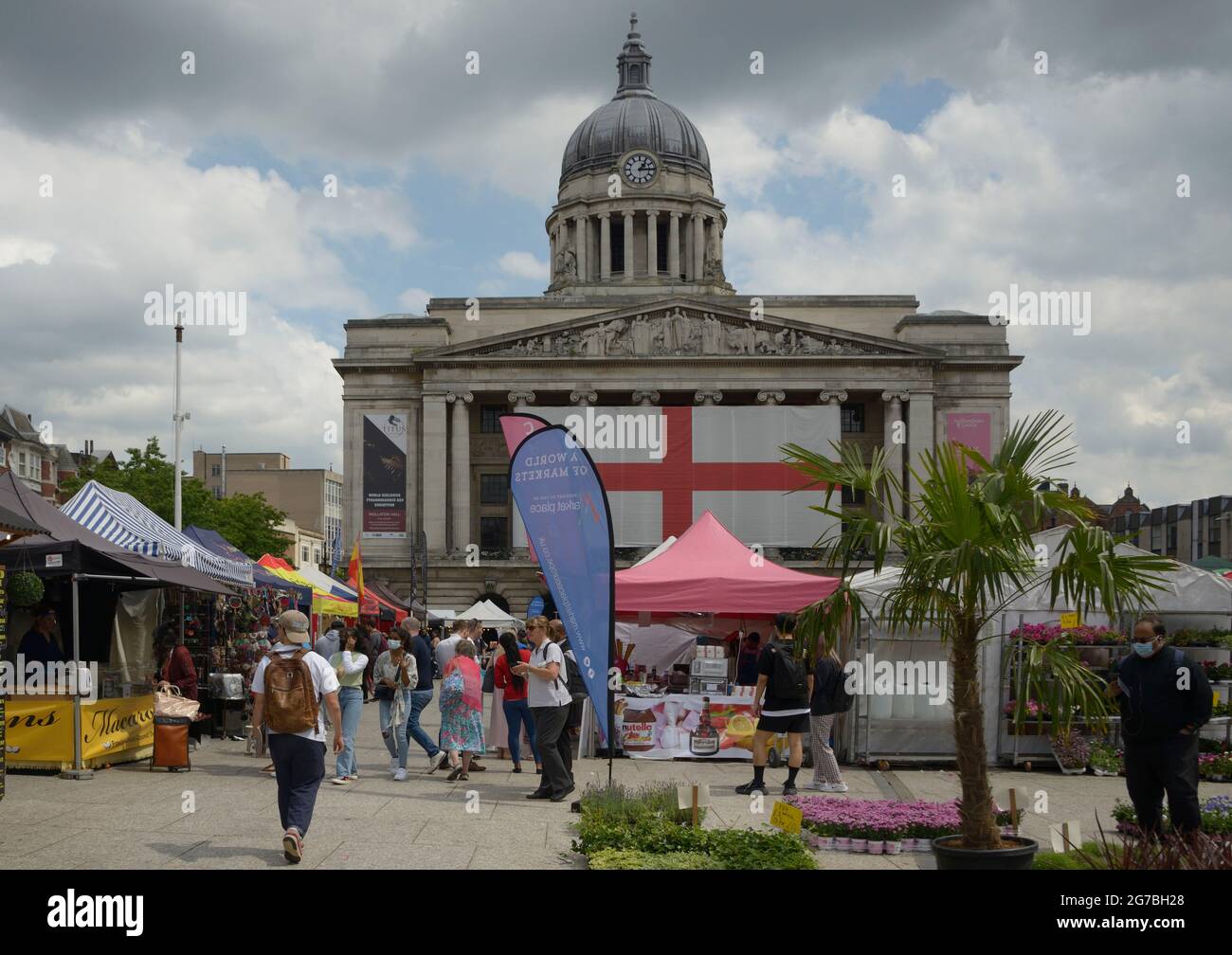 Vista del mercato estivo, nel centro di Nottingham Foto Stock