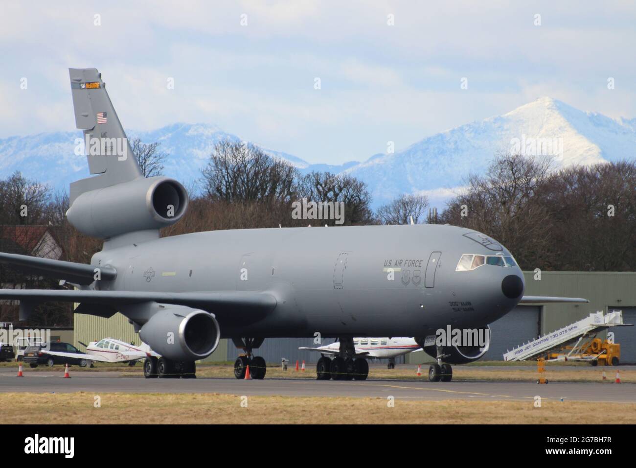 86-0036, un McDonnell Douglas KC-10A Extender gestito dalla United States Air Force, all'aeroporto internazionale di Prestwick in Ayrshire, Scozia. Foto Stock