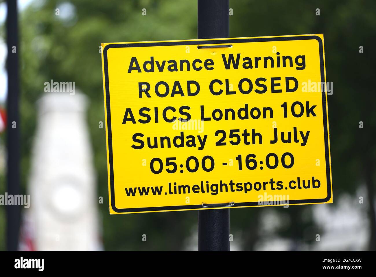 Londra, Inghilterra, Regno Unito. Avviso avanzato di chiusura delle strade nel centro di Londra per un evento sportivo. Whitehall, luglio 2021 Foto Stock