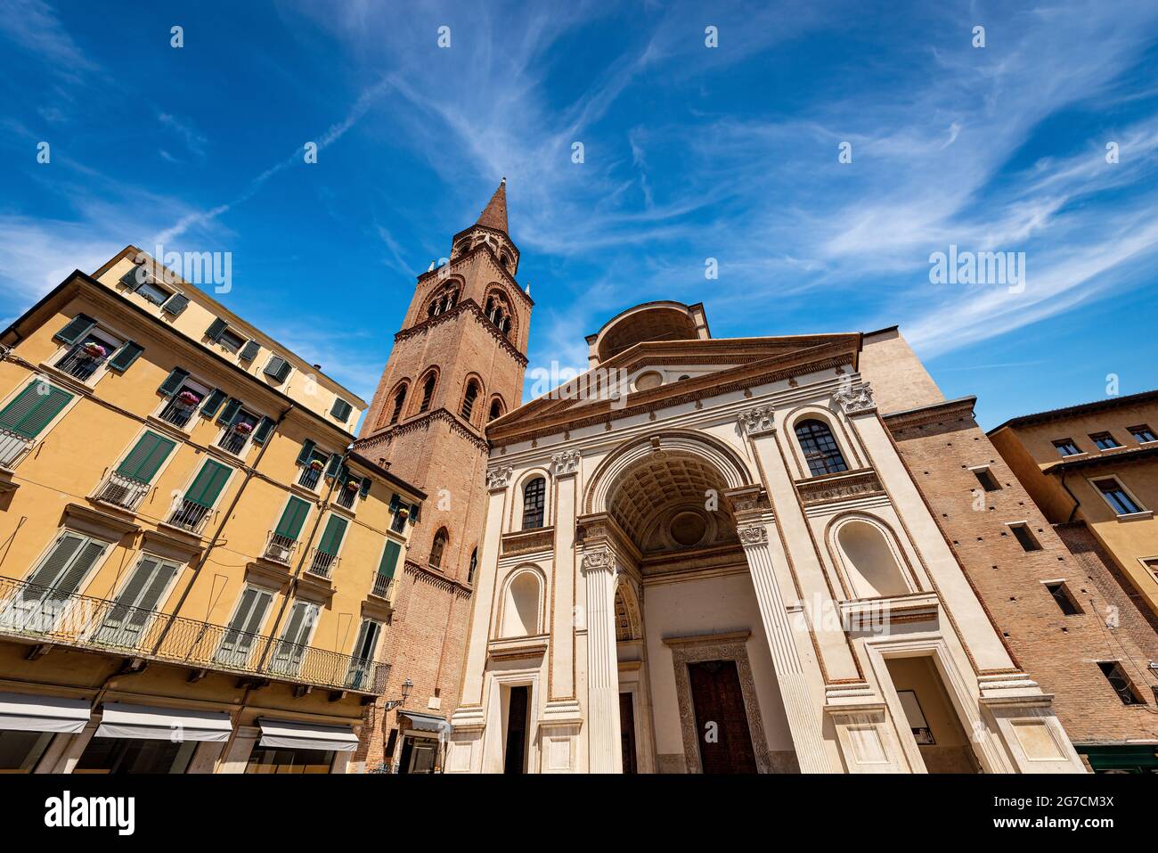 Basilica e Cattedrale di Sant’Andrea in stile rinascimentale, barocco e
