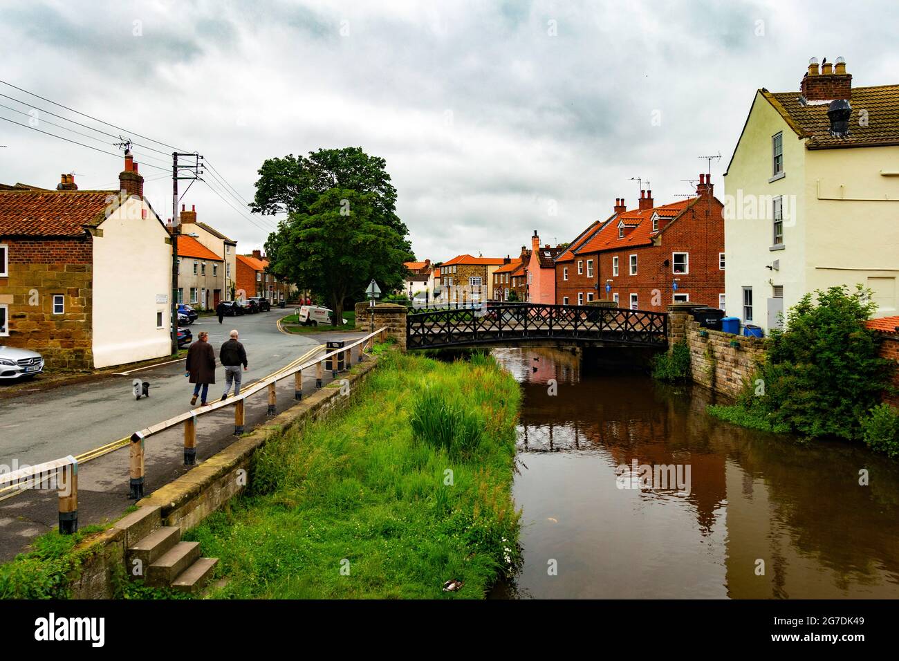 Ponti sul fiume Leven in Stokesley Town Center North Yorkshire Foto Stock