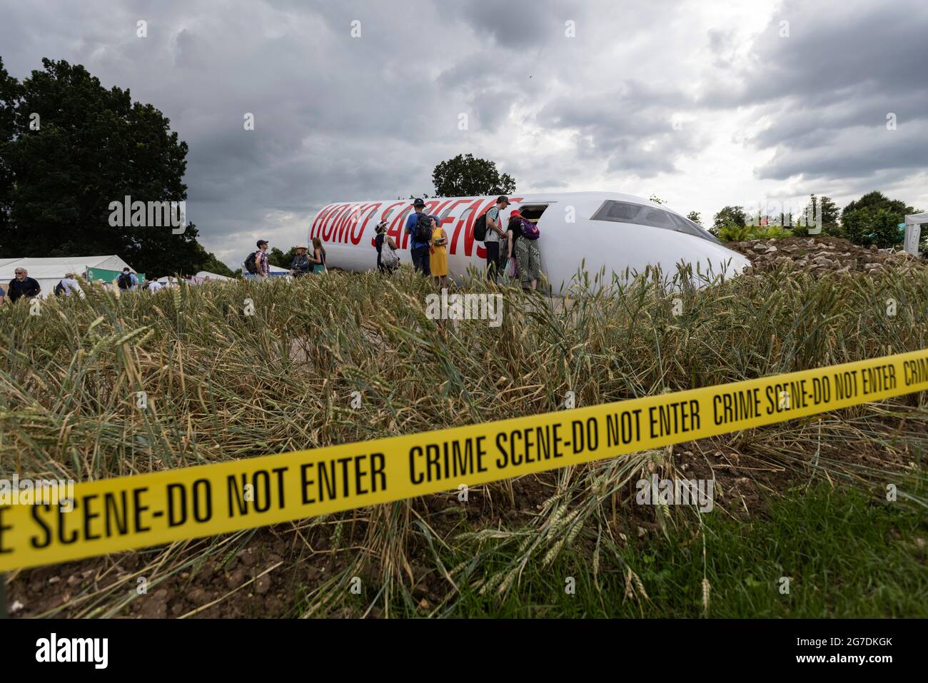 Felicity o'Rourke's 'Extinction' Garden al RHS Hampton Court Palace Garden Festival 2021, London Borough of Richmond upon Thames, UK Foto Stock