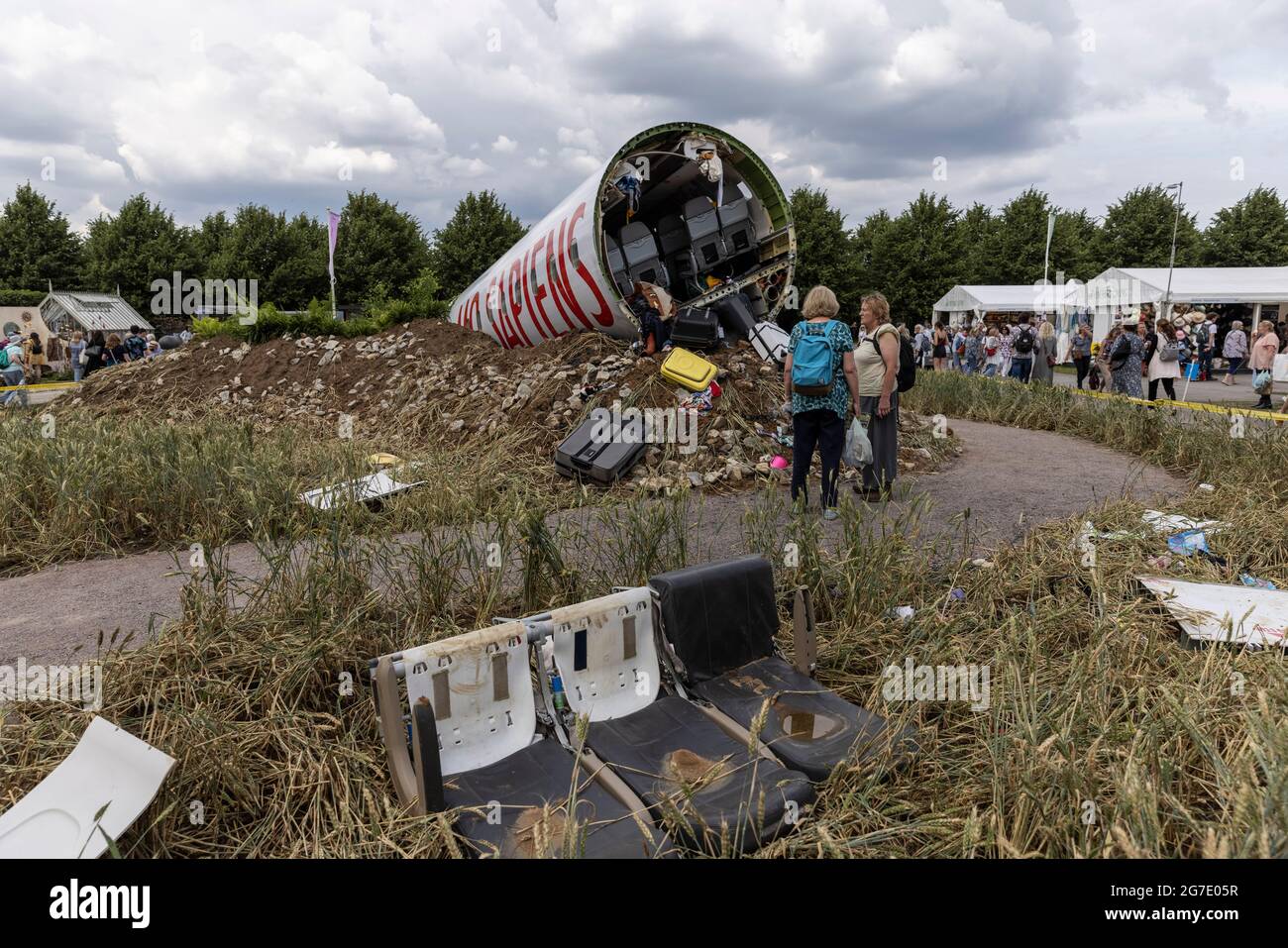 Felicity o'Rourke's 'Extinction' Garden al RHS Hampton Court Palace Garden Festival 2021, London Borough of Richmond upon Thames, UK Foto Stock