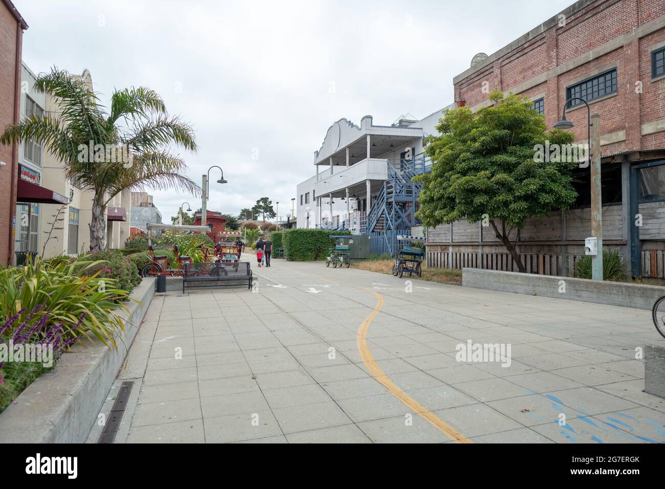 Passerella pedonale a Monterey, California, luglio 2021. () Foto Stock