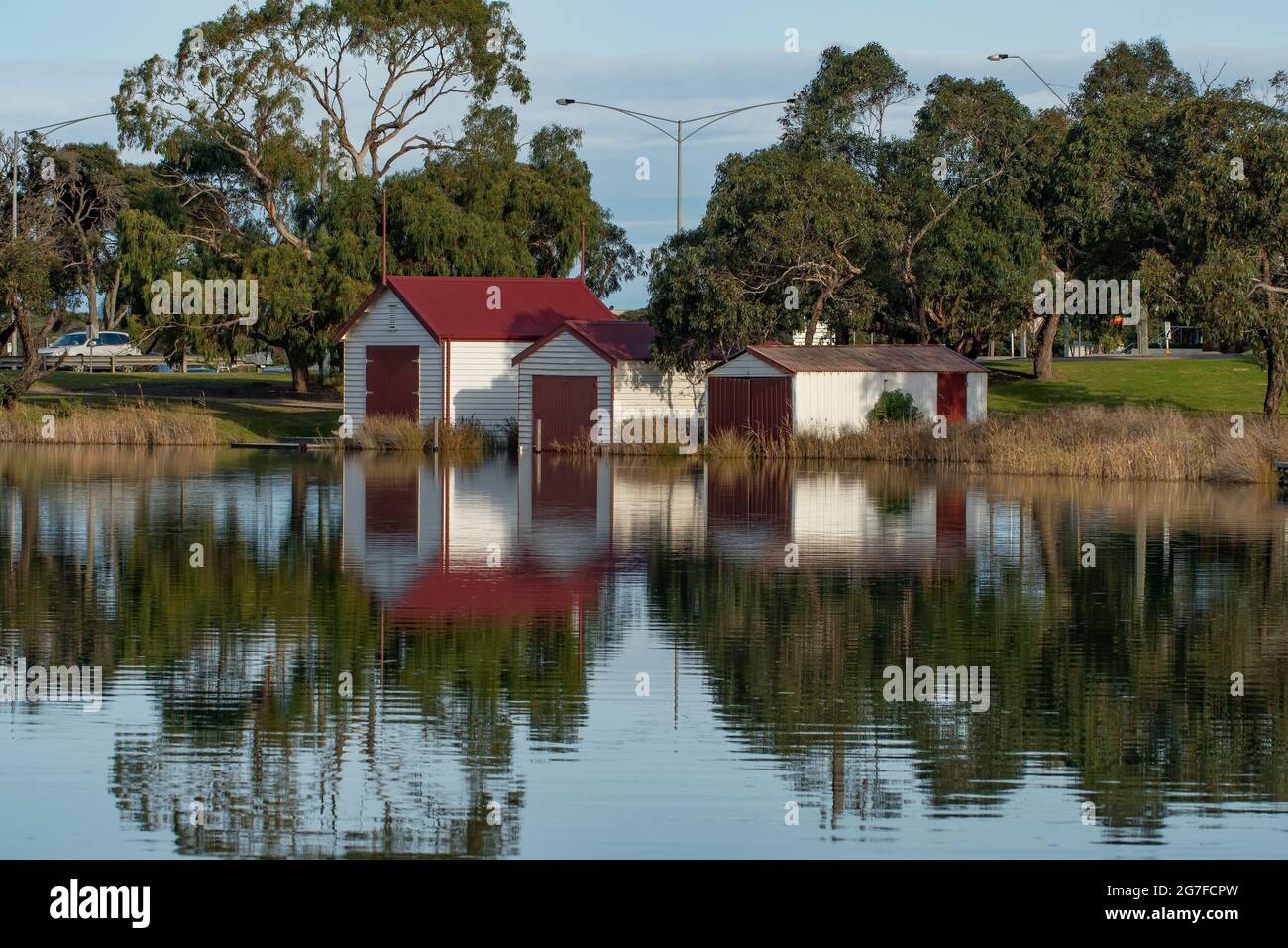 Anglesea River Boatsheds, Anglesea, Victoria, Australia Foto Stock