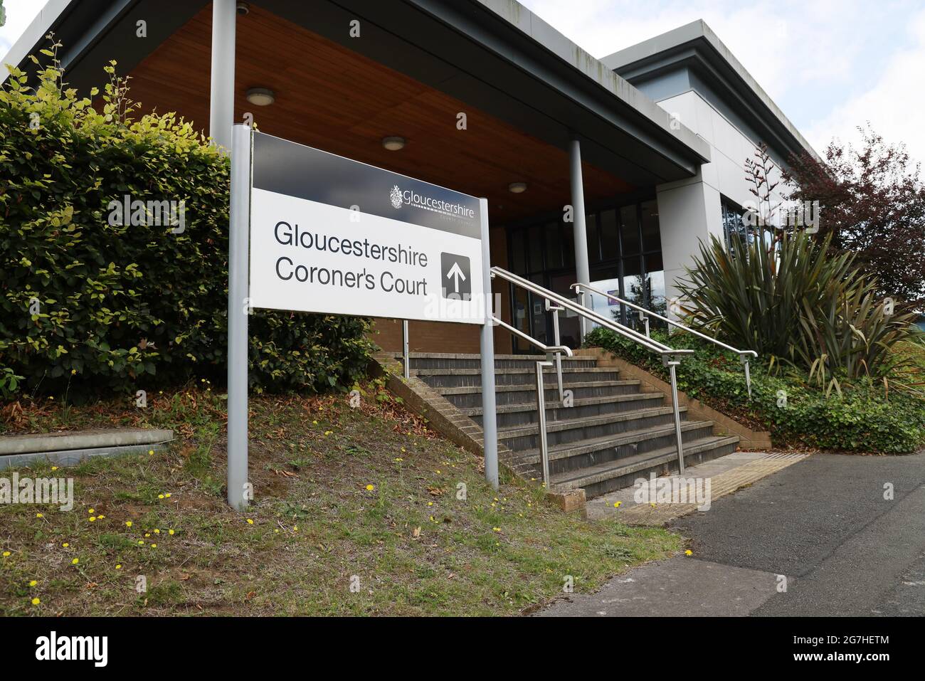 Gloucestershire Coroner's Court - Gloucestershire Coroners Service - Picture by Antony Thompson - Thousand Word Media, NO SALES, NO SYNDICATION. Con Foto Stock