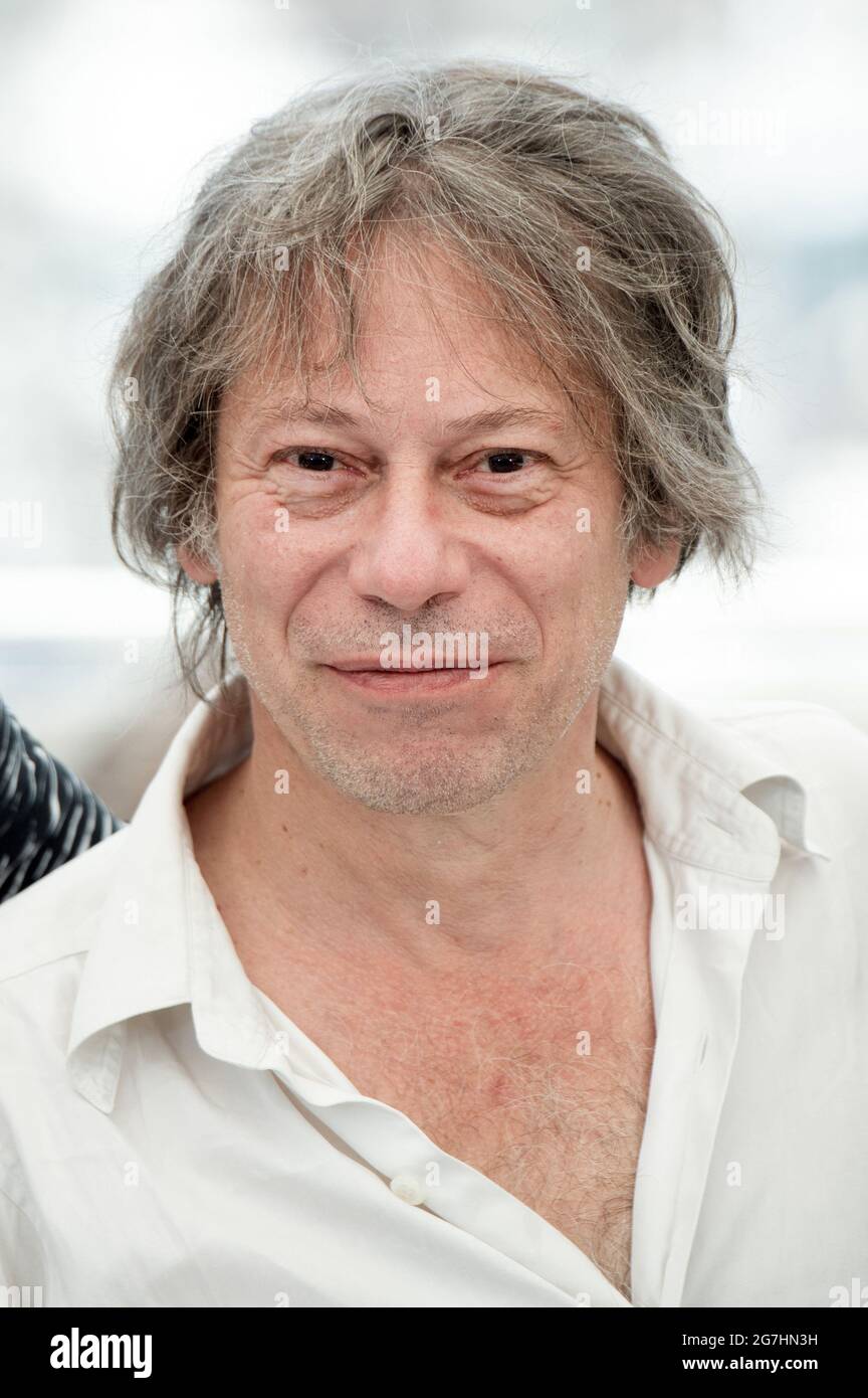 Mathieu Amalric partecipa alla fotocellula Tralala durante il 74a edizione del Festival di Cannes il 14 luglio 2021 a Cannes, Francia. Foto di David Niviere/ABACAPRESS.COM Foto Stock