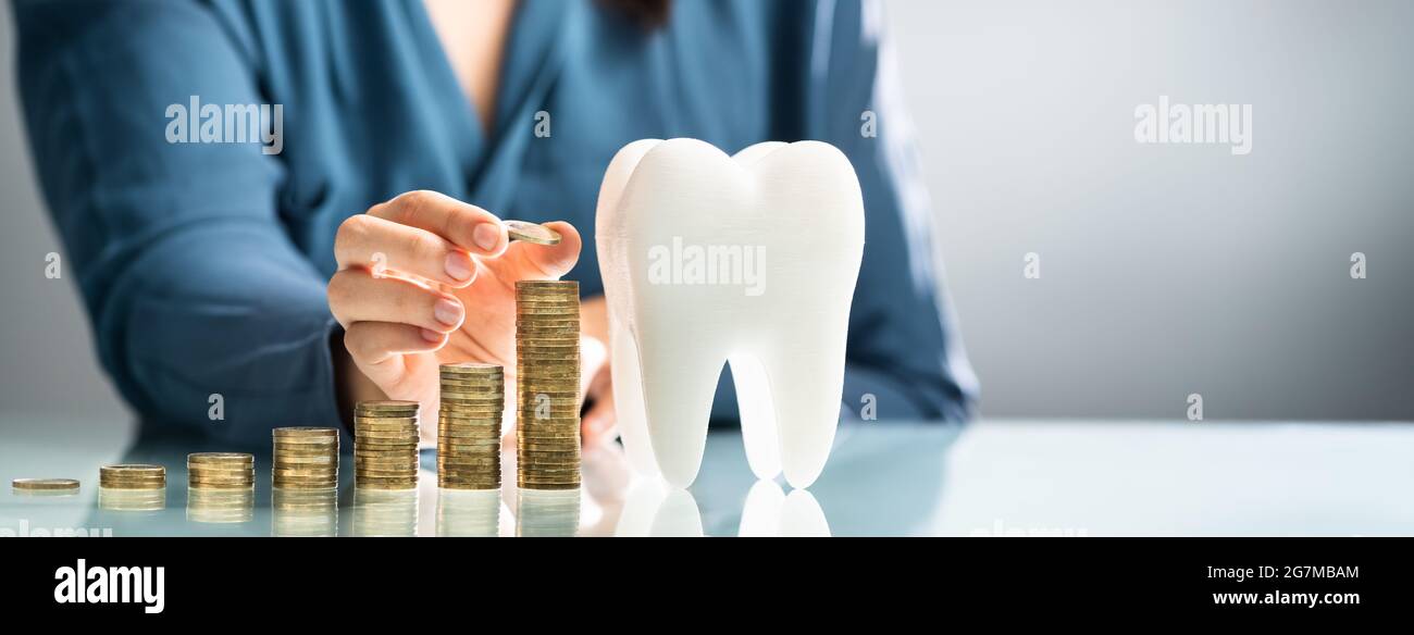 Assicurazione dentaria e Odontoiatria Servizio denaro Foto Stock