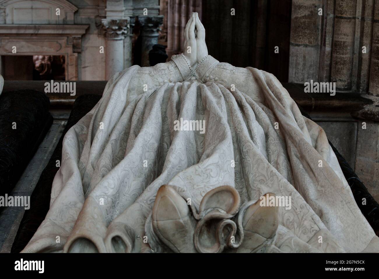 FRANCIA, SANT-DENIS 93, LA BASILICA DI SAINT DENIS È UNA GRANDE ABBAZIA MEDIEVALE CHIESA NELLA CITTÀ DI SAINT-DENIS, ORA UN SOBBORGO A NORD DI PARIGI.IN 636 Foto Stock