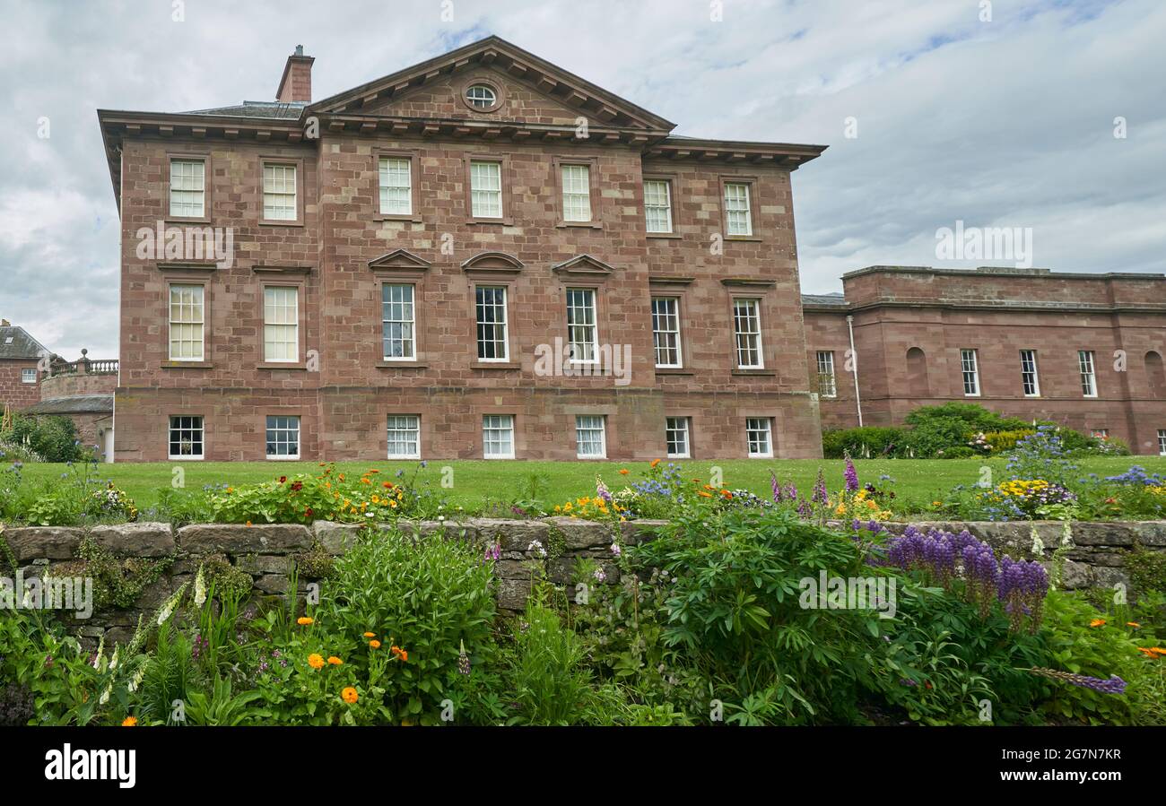 Esterno e giardini di Paxton House ai confini scozzesi. Una delle più belle case palladiane del paese. Foto Stock