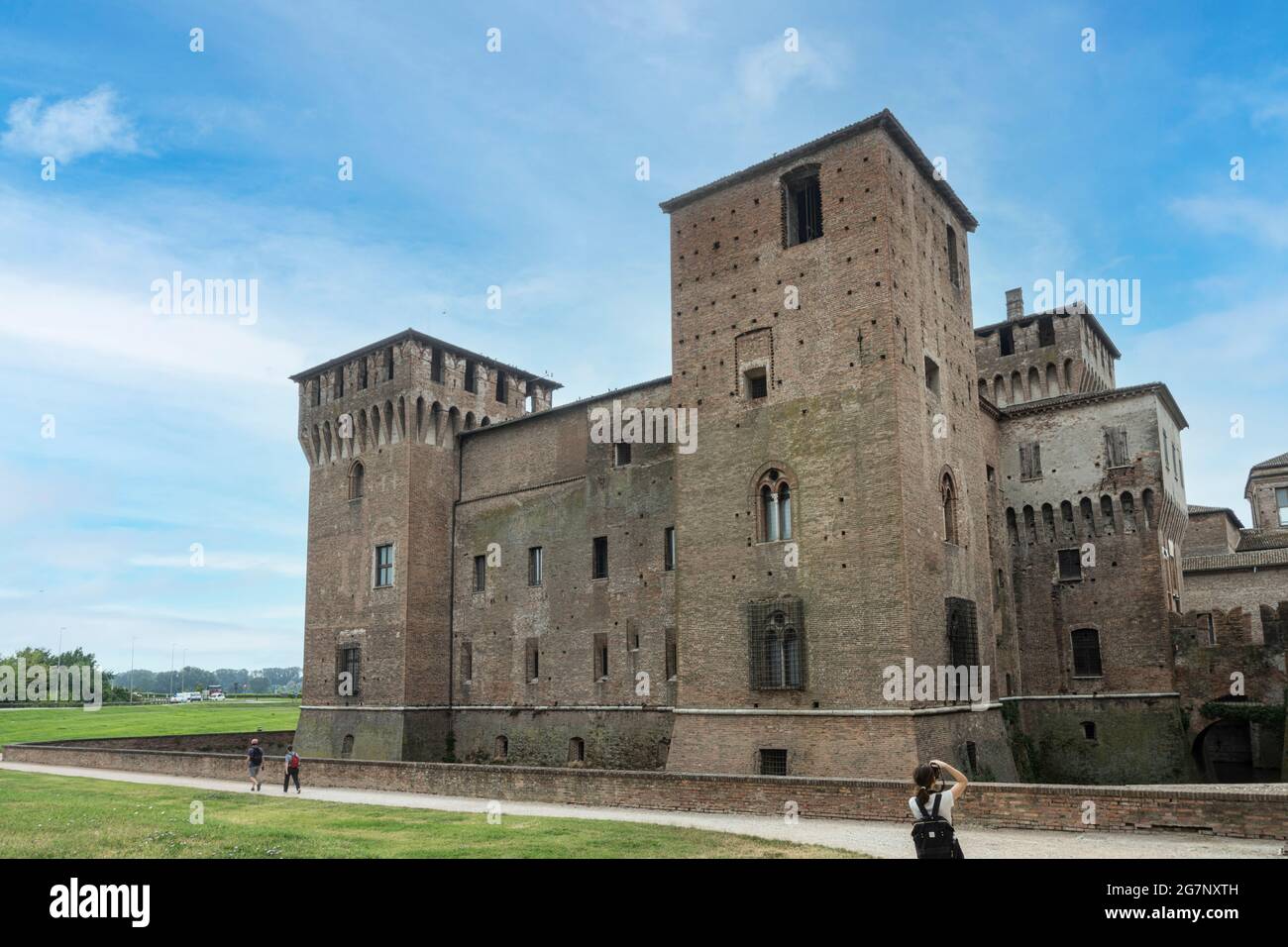 Mantova, Italia. 13 luglio 2021. Vista panoramica sul Castello di San Giorgio nel centro della città Foto Stock