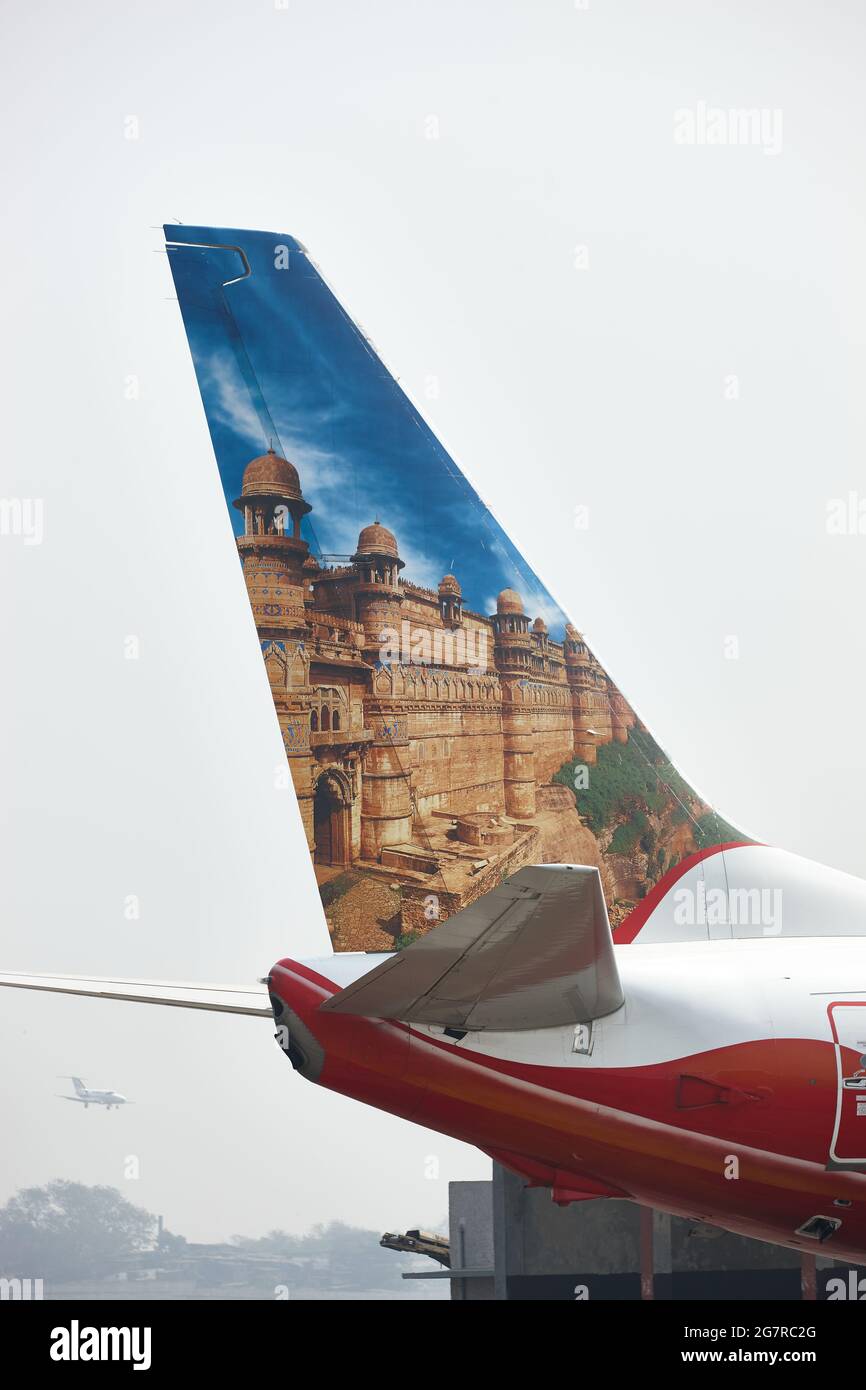 Indian Airlines, immagine di coda Air India Express di Gwalior Fort, aeroporto di Mumbai, aeroporto internazionale Sahar, aeroporto internazionale Chhatrapati Shivaji, CSIA, Bombay, Mumbai, Maharashtra, India, Asia Foto Stock