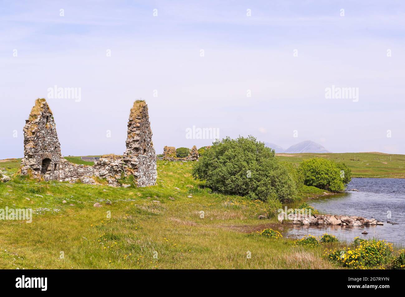 Finlaggan, ex sede reale del potere, sull'isola di Islay al largo della costa occidentale della Scozia. La piccola isola è famosa per le distillerie di whisky. Foto Stock