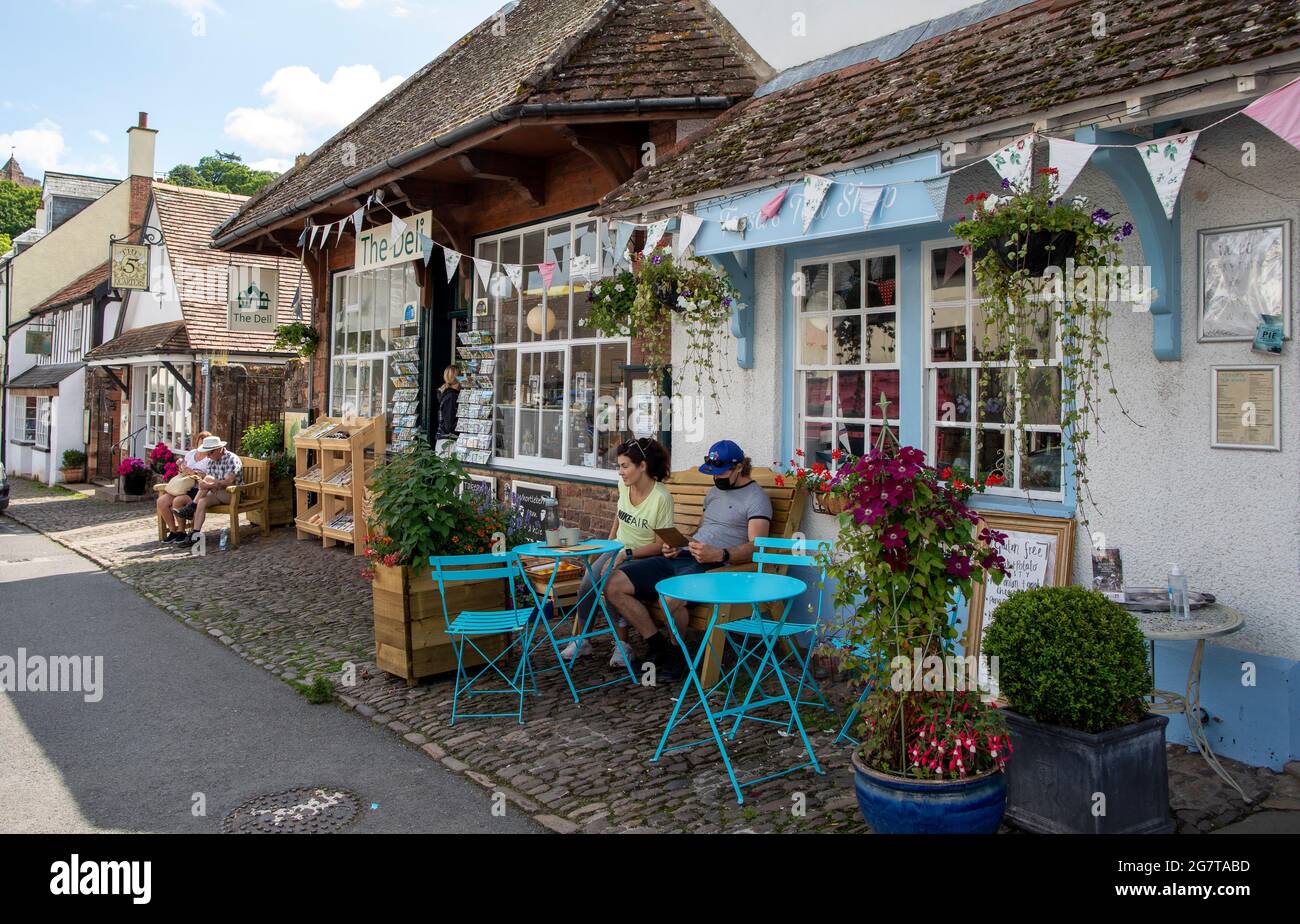 Village cafes Dunster Medieval Village Somerset UK Foto Stock