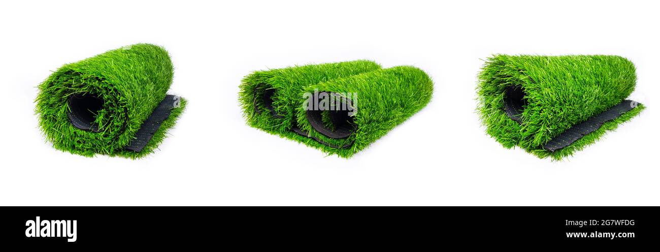 impostare il rotolo artificiale di erba verde isolato su sfondo bianco. Foto Stock