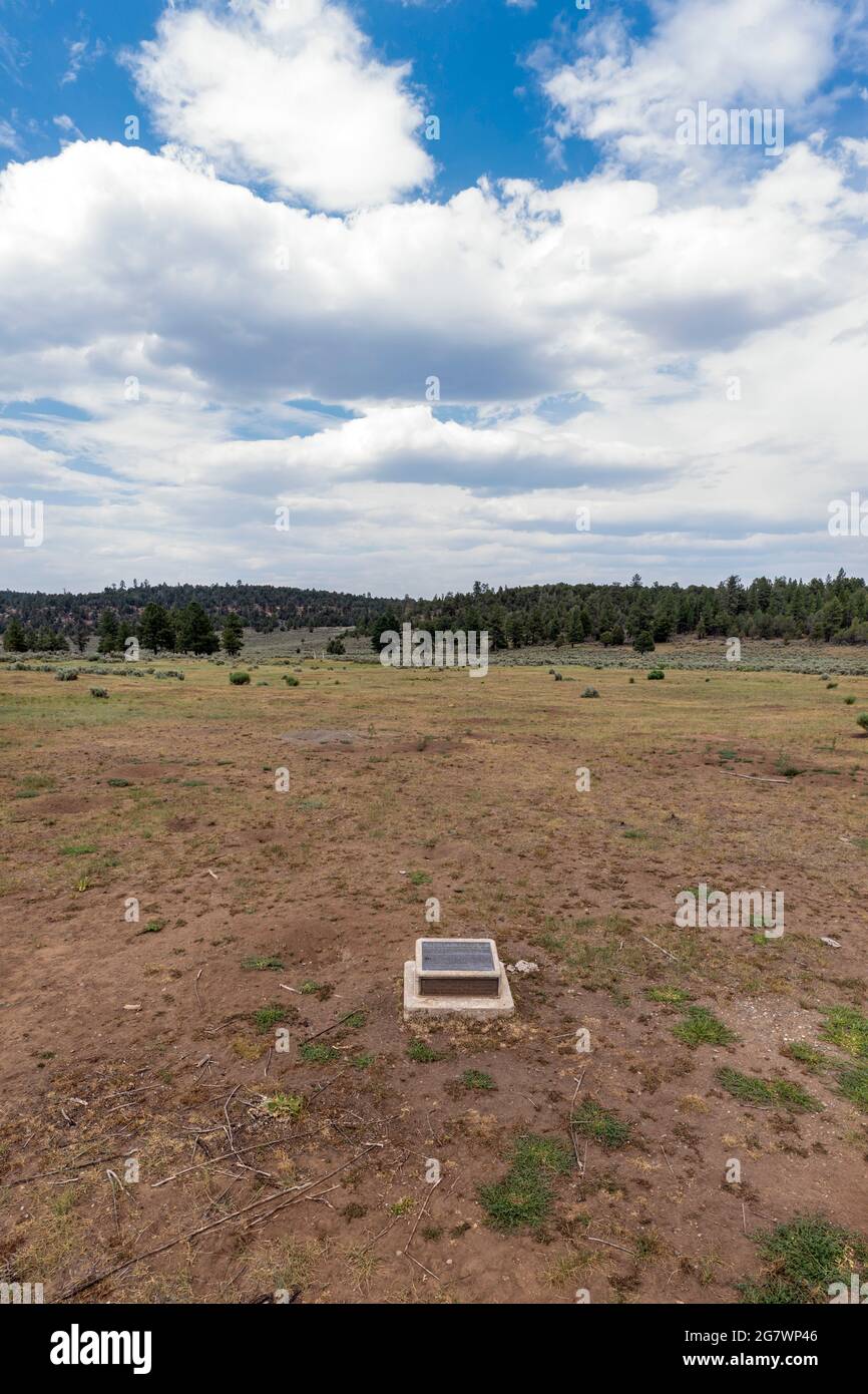 Dulce, New Mexico - il sito del progetto Gasbuggy, un'esplosione nucleare del 1967 progettata per fratturare la roccia per estrarre gas naturale. Il progetto faceva parte di o Foto Stock