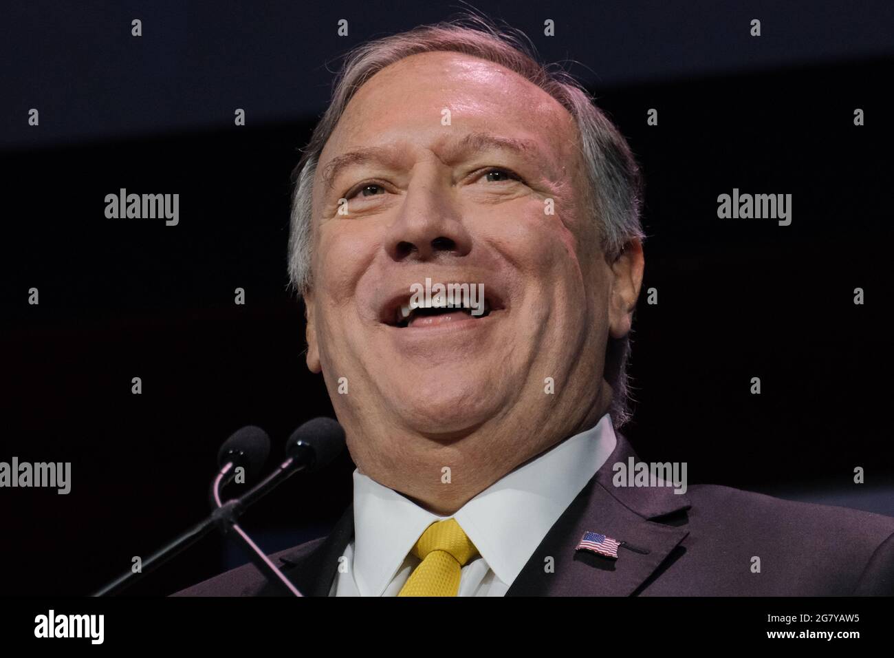 Des Moines, Iowa, Stati Uniti. 16 luglio 2021. L'ex Segretario di Stato americano MIKE POMPEO parla al Family Leadership Summit 2021 a Des Moines, Iowa, il 16 giugno 2021. Il summit è organizzato dal leader della famiglia, un ministero cristiano senza scopo di lucro con sede a Urbandale, Iowa. Credit: Fritz Nordengren/ZUMA Wire/Alamy Live News Foto Stock