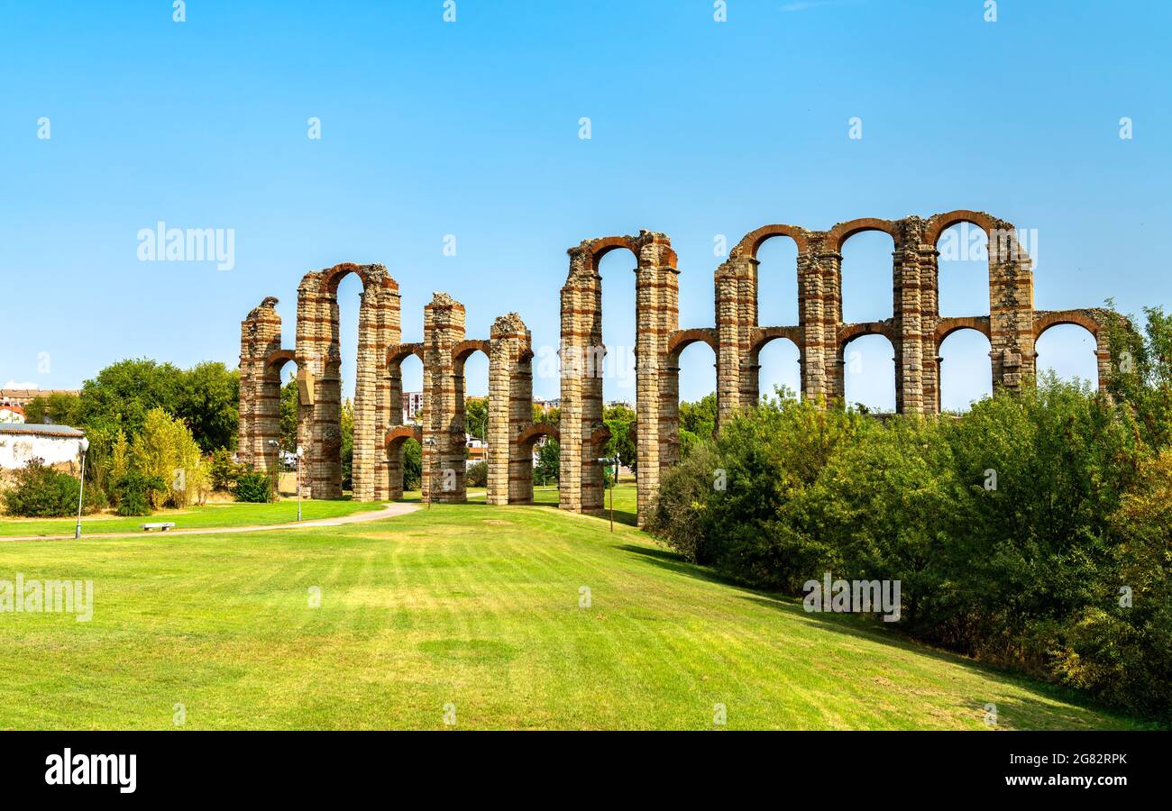 Acquedotto dei miracoli immagini e fotografie stock ad alta risoluzione