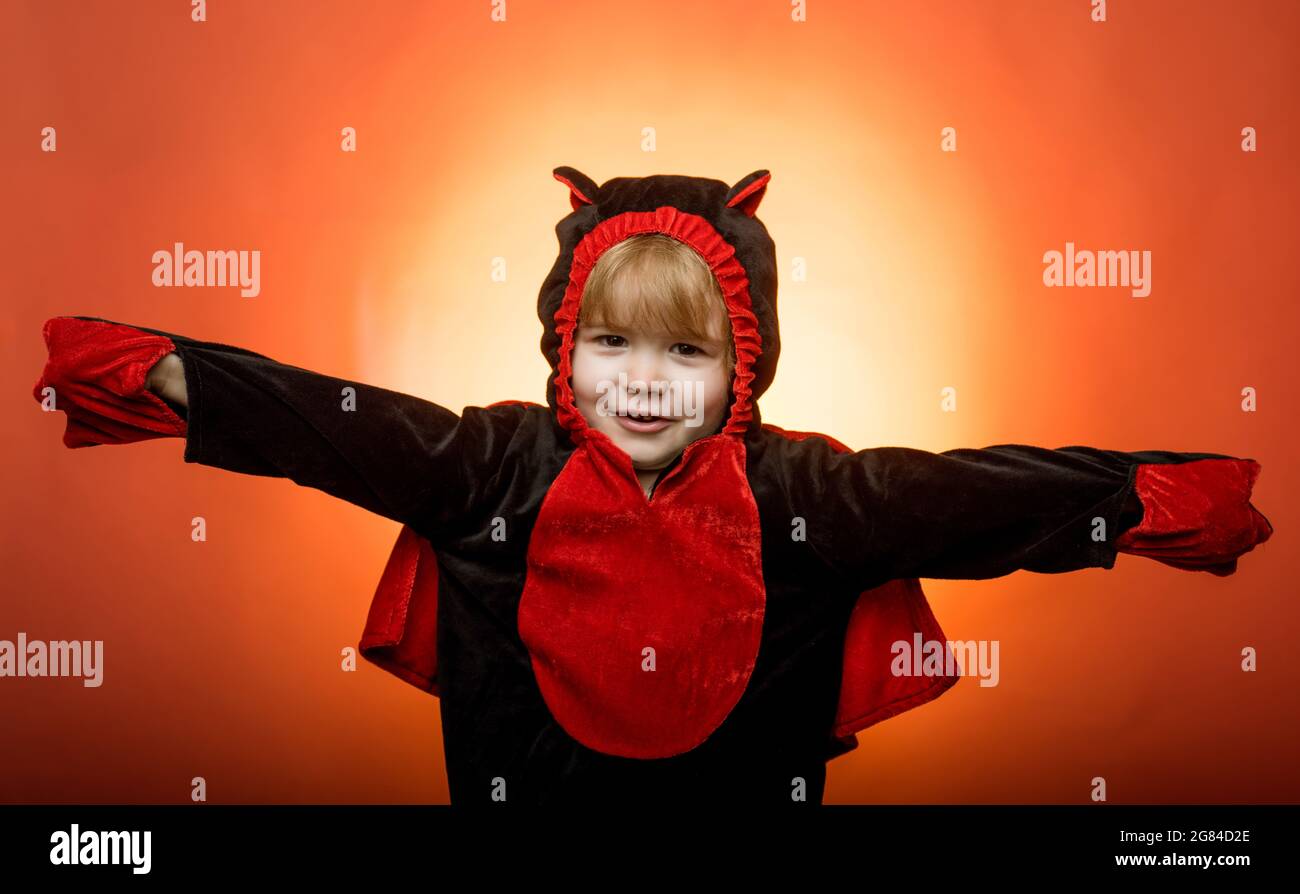 Costumi di dracula immagini e fotografie stock ad alta risoluzione