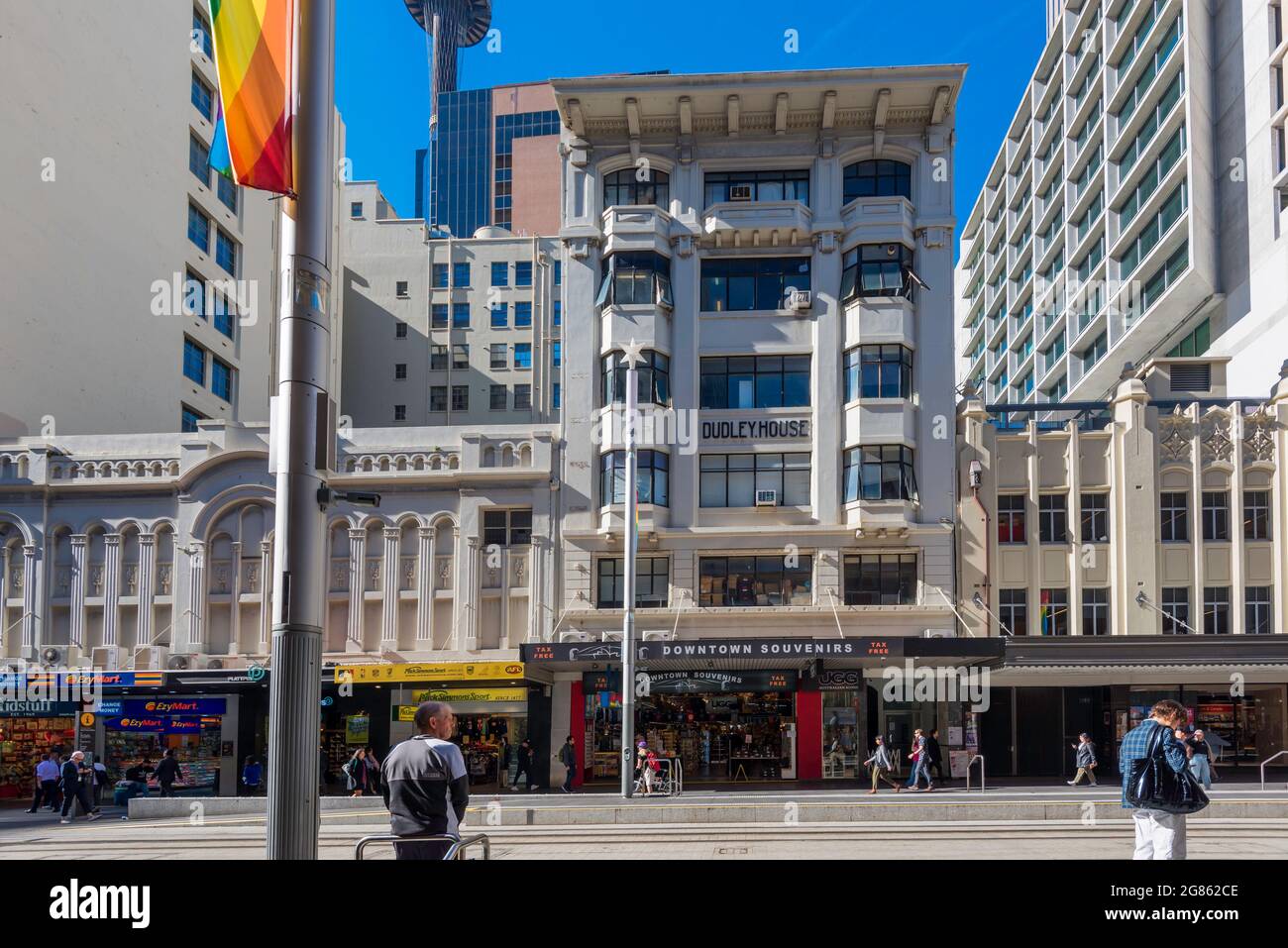 Dudley House in George Street Sydney è un edificio in stile interwar del 1923 che include un grande teatro era stata per lungo tempo la casa degli Alberts Studios Foto Stock
