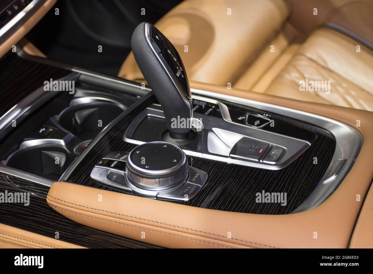 Nonthaburi Thailandia - 10 aprile 2021 :- primo piano nuovi interni modello della BMW a Motor Expo 2021, Asia Thailandia. Foto Stock