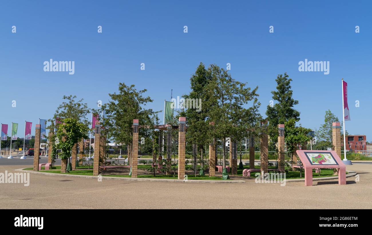Il Queen Elizabeth Olympic Park in una giornata di sole. Londra - 17 luglio 2021 Foto Stock