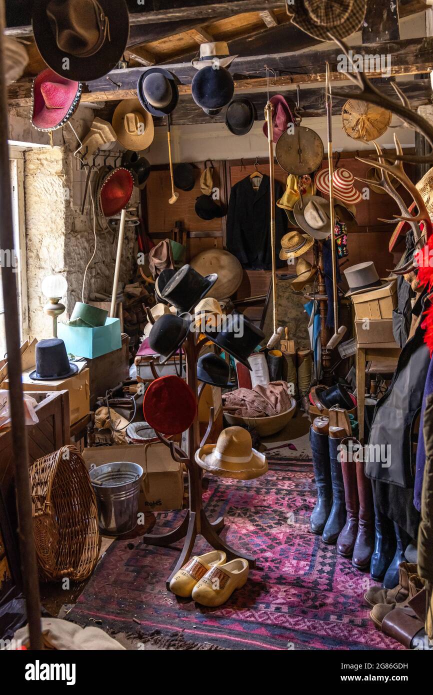 Il castello di Chilingham è un castello medievale del 13 ° secolo, classificato di grado 1, nel Northumberland, e si dice che sia il castello più infestato in Inghilterra. Foto Stock