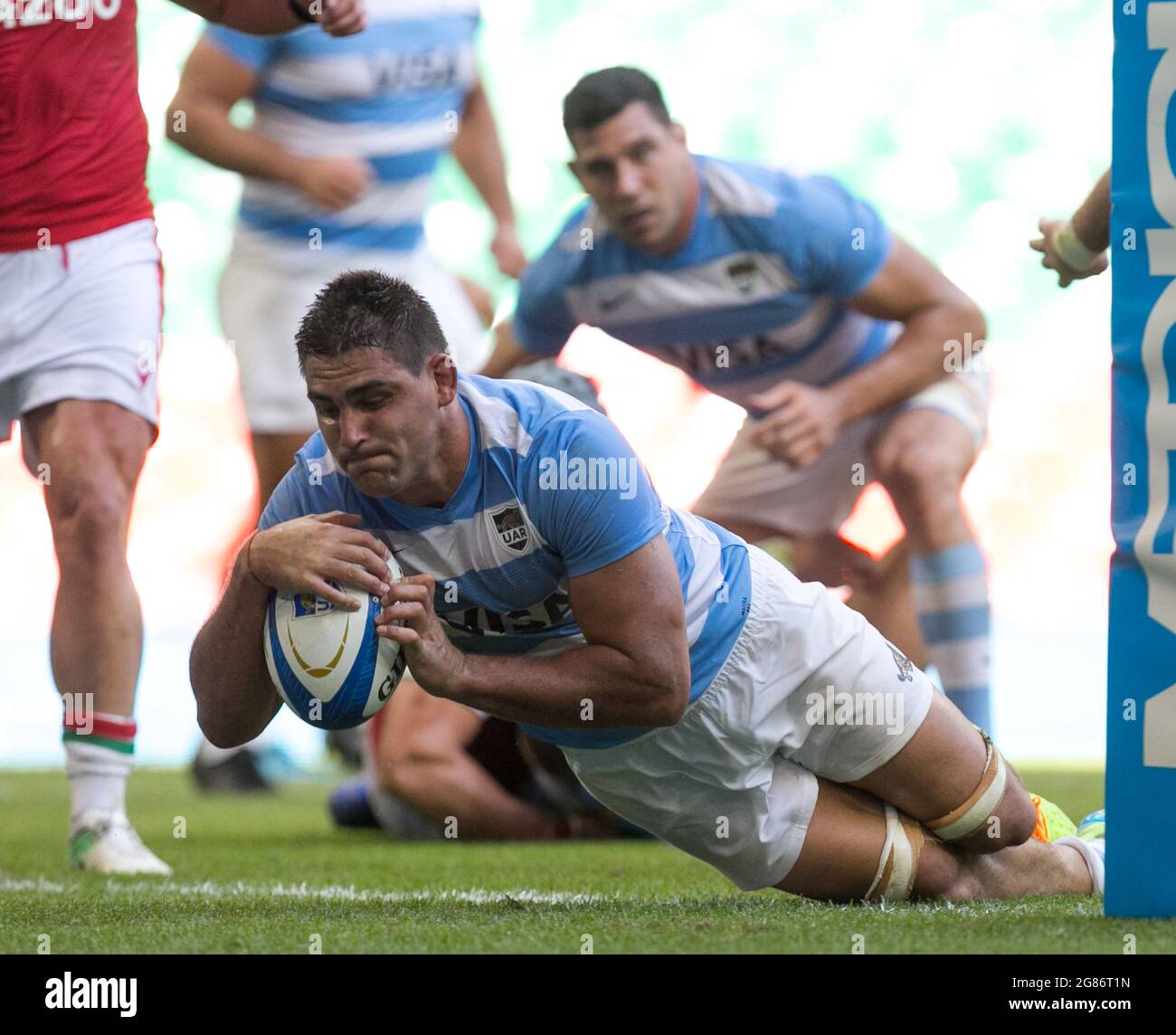 Cardiff, Regno Unito. 17 luglio 2021. Cardiff, Regno Unito. 17 Luglio : Pablo Matera (Argentina) controlla la palla durante la partita di Internationals Estate 2021 tra Galles e Argentina al Principato Stadium. Credit: Federico Guerra Morán/Alamy Live News Foto Stock