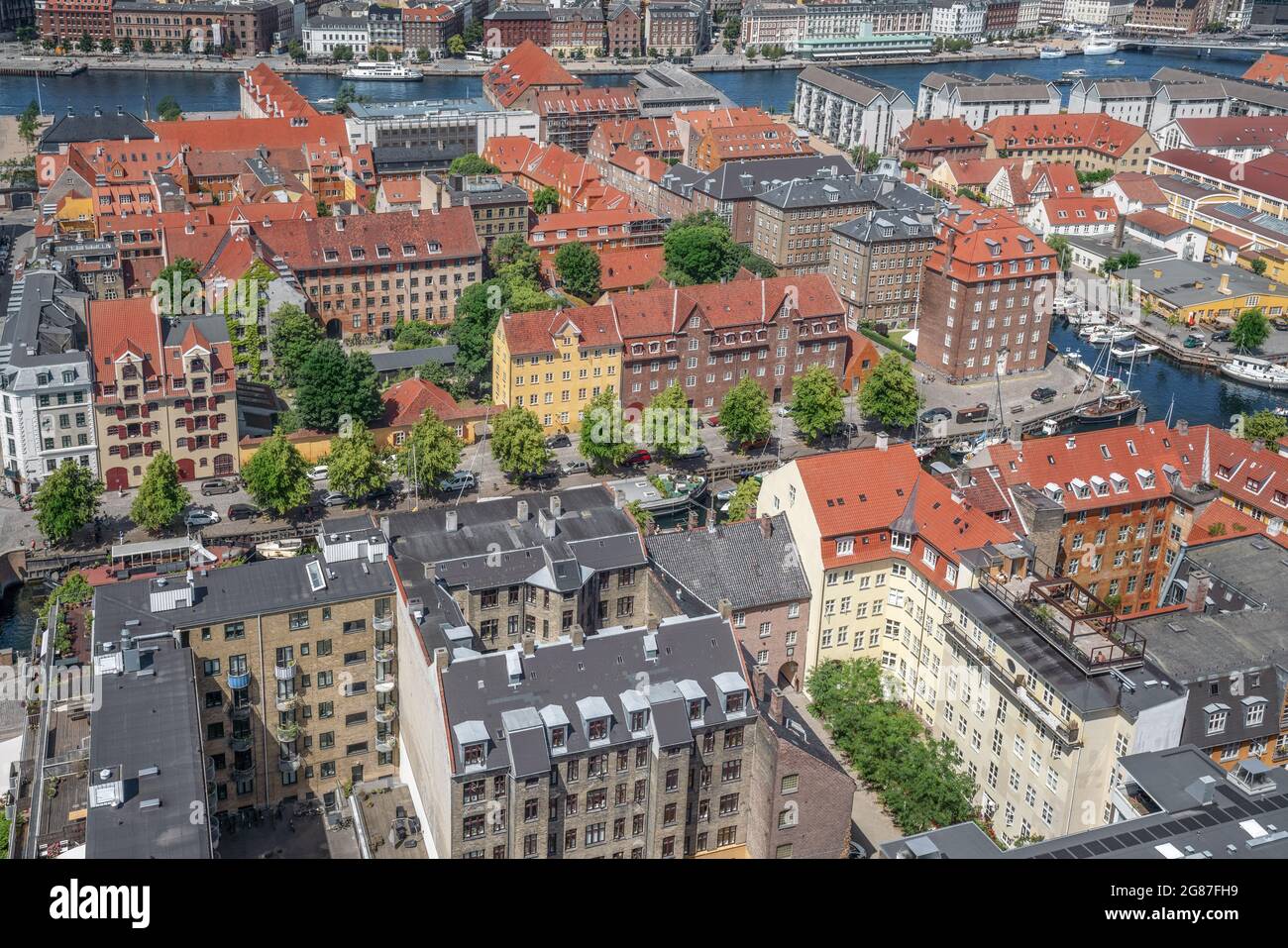 Vista aerea della città e dei canali di Copenhagen - Copenhagen, Danimarca Foto Stock