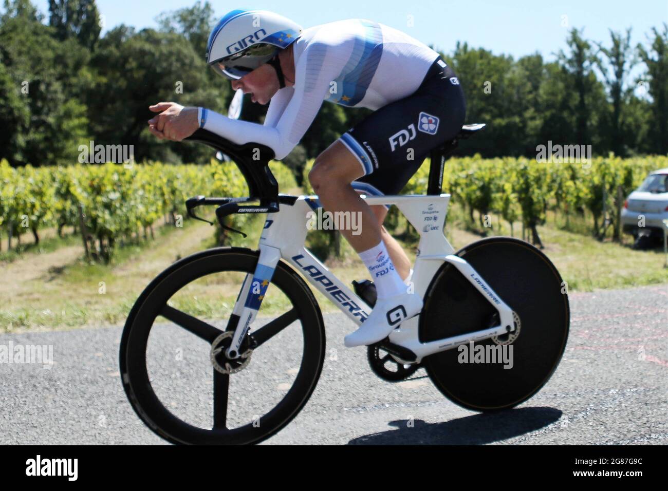 Stephan Kung di Groupama - FDJ durante il Tour de France 2021, gara ciclistica 20, prova a tempo, Libourne - Saint Emilion (30,8 km) il 17 luglio 2021 a Lussac, Francia - Foto Laurent Lairys / DPPI Foto Stock