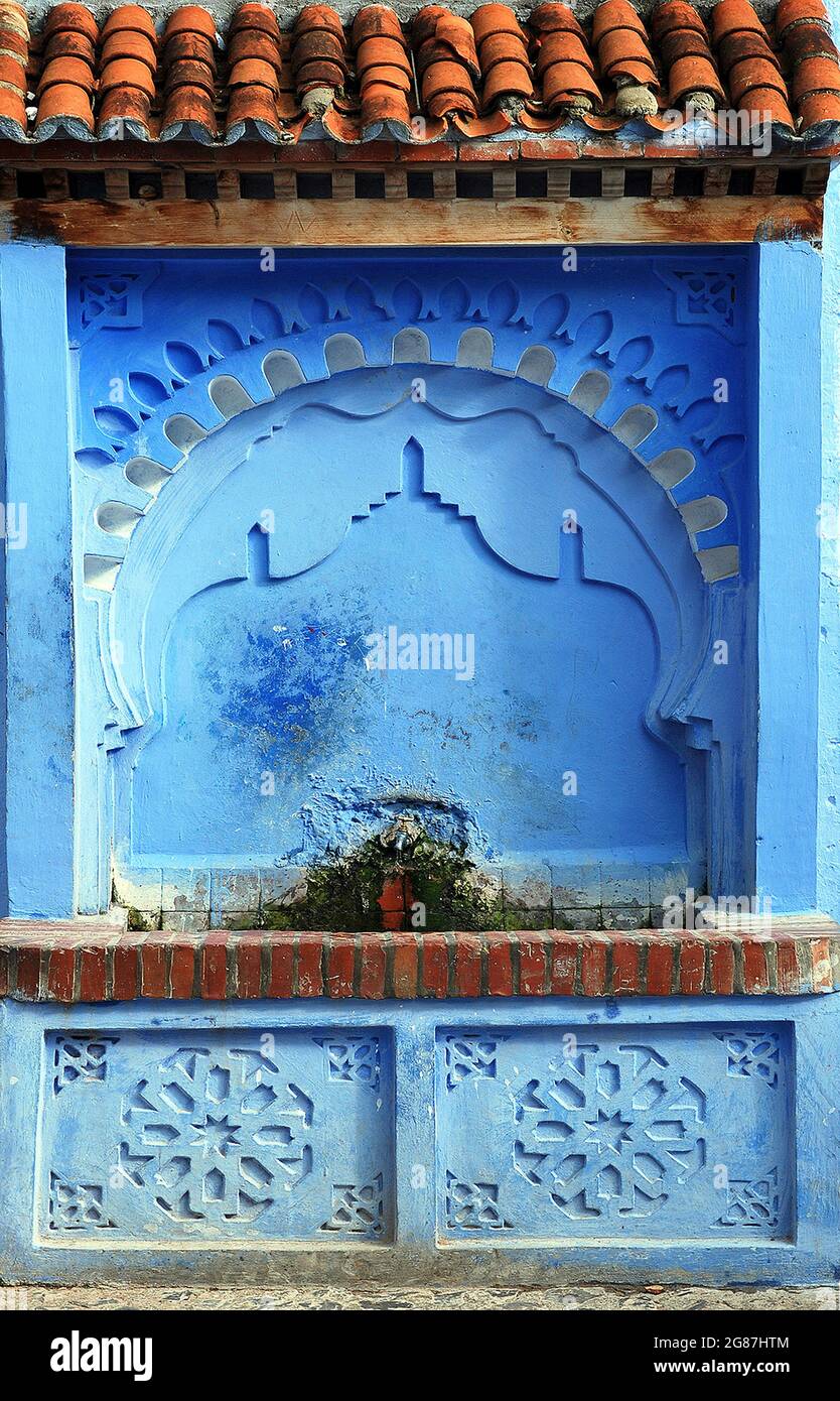 Bella fontana artigianale in Marocco Foto Stock