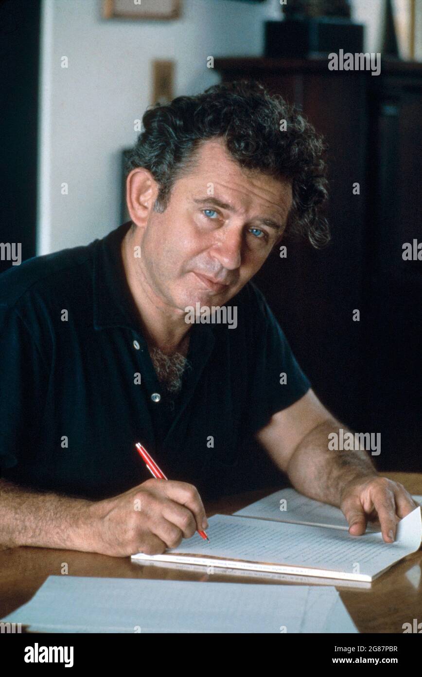 Norman Mailer (1923-2007), romanziere americano, giornalista, saggista, drammaturgo, Attivista, regista e attore, Ritratto di testa e spalle, Bernard Gotfryd, 1967 Foto Stock