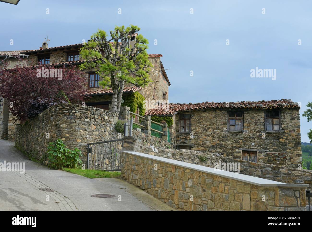 Centro storico di Molló nella regione di Ripolles, in provincia di Gerona Catalonia, Spagna Foto Stock